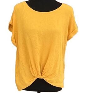 New with tags Pink Rose gold rayon knot front top with cap sleeve, size S